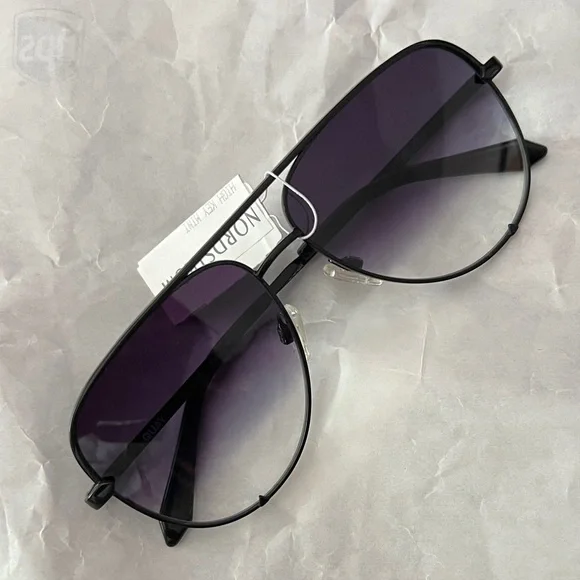 Quay Australia | Accessories | Quay Australia Black And  display picture 1